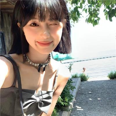 美丽俏佳人封面